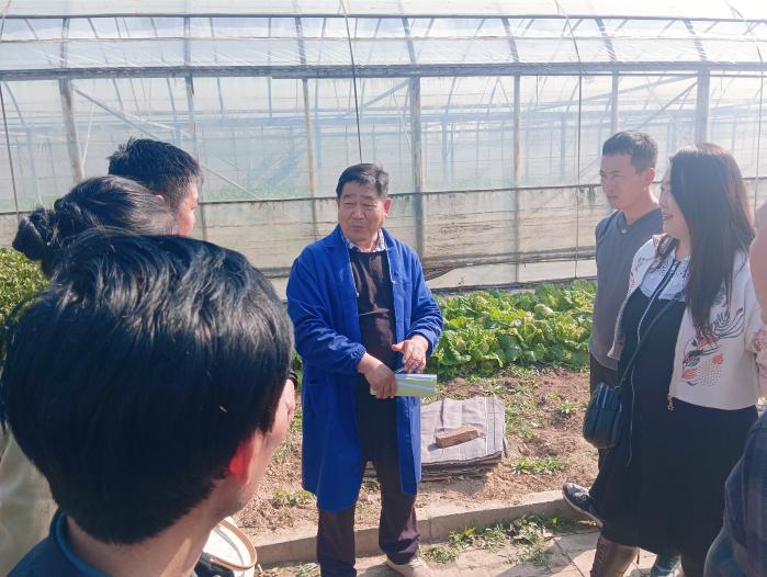 吳起縣高素質(zhì)農(nóng)民赴楊凌農(nóng)高會 汲取智慧，照亮農(nóng)業(yè)發(fā)展之路